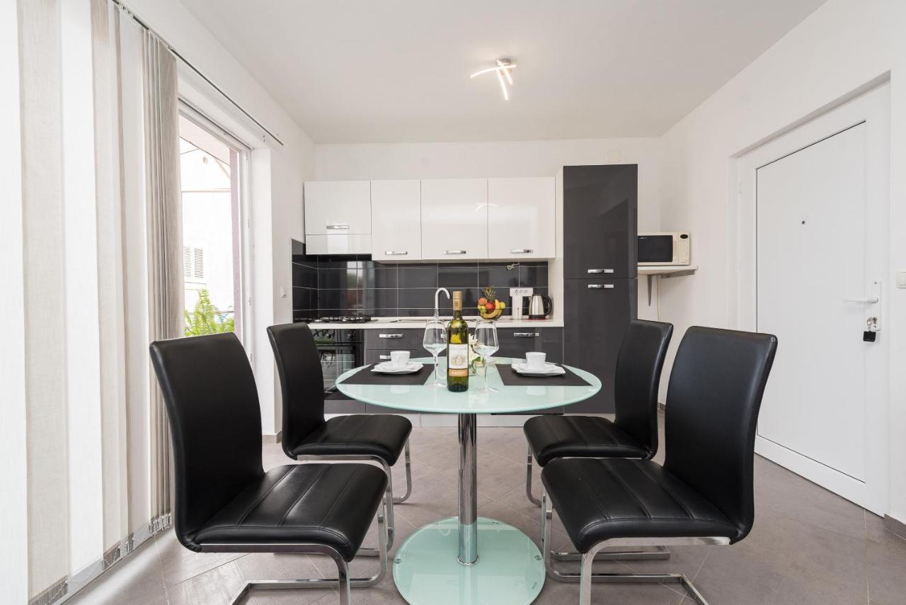 Lavi Apartment Zadar Bagian luar foto
